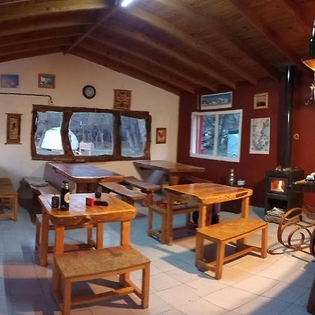 Camping Rio De Las Vueltas エル・チャルテン エクステリア 写真