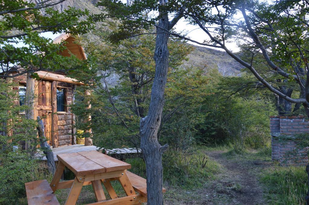 Camping Rio De Las Vueltas エル・チャルテン エクステリア 写真