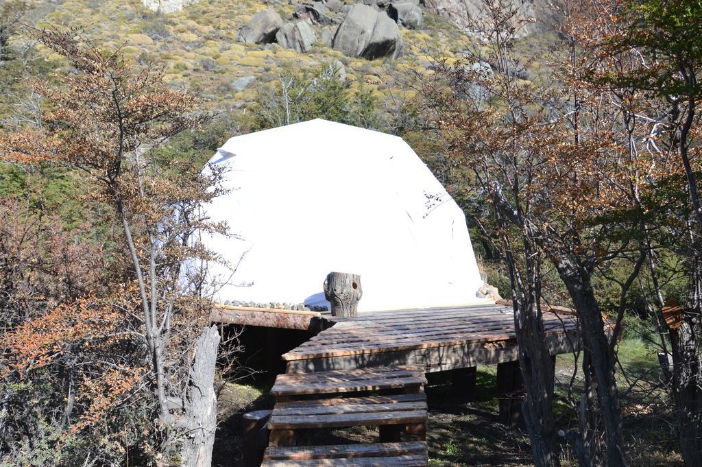 Camping Rio De Las Vueltas エル・チャルテン エクステリア 写真
