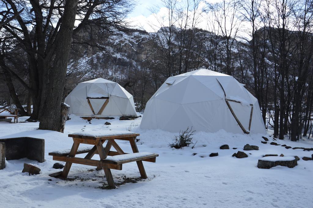 Camping Rio De Las Vueltas エル・チャルテン エクステリア 写真